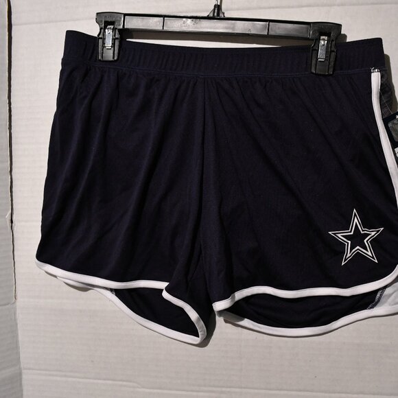 Dallas Cowboys Women’s Running Shorts Size Medium Navy NWT - Picture 1 of 5